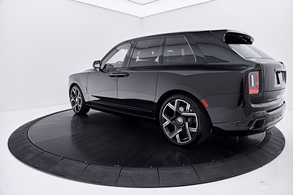 Used 2026 Rolls-Royce Cullinan Black Badge AWD/4WD image 14