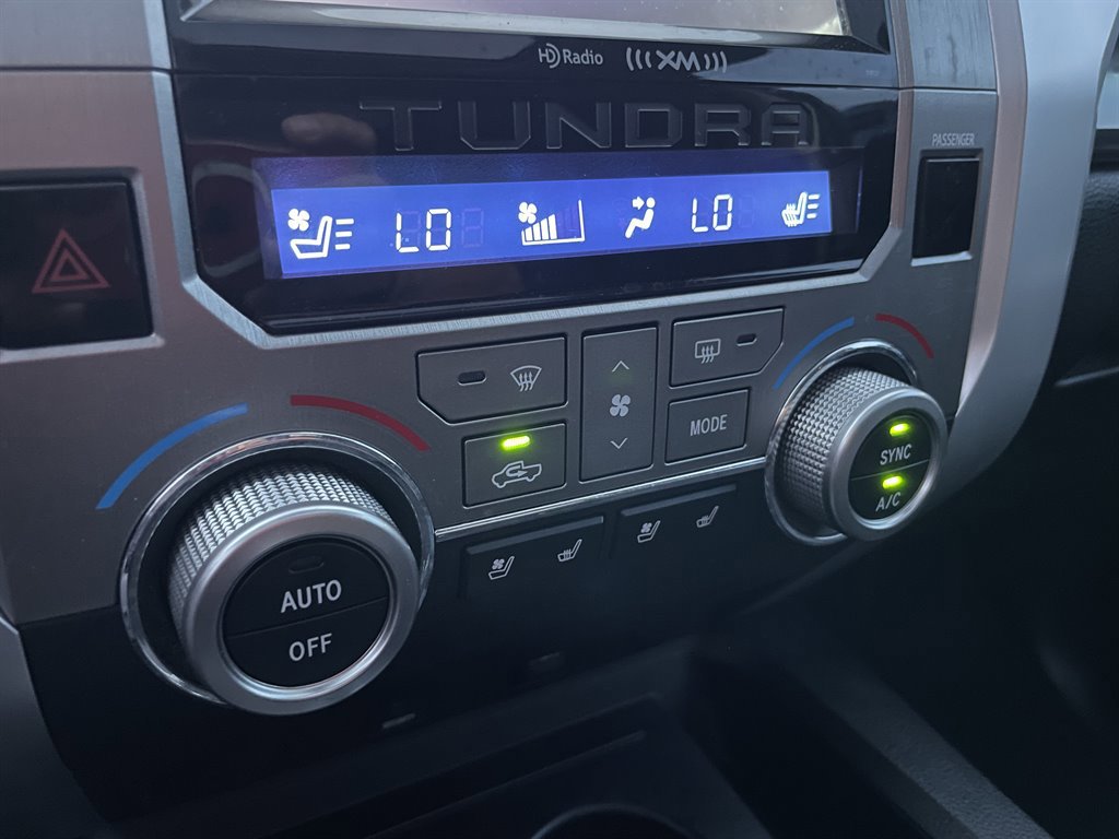 Used 2016 Toyota Tundra Platinum image 30