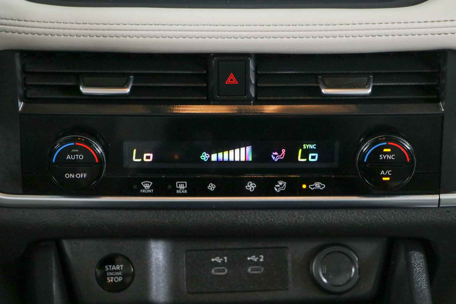 Used 2024 Nissan Rogue SV FWD image 20