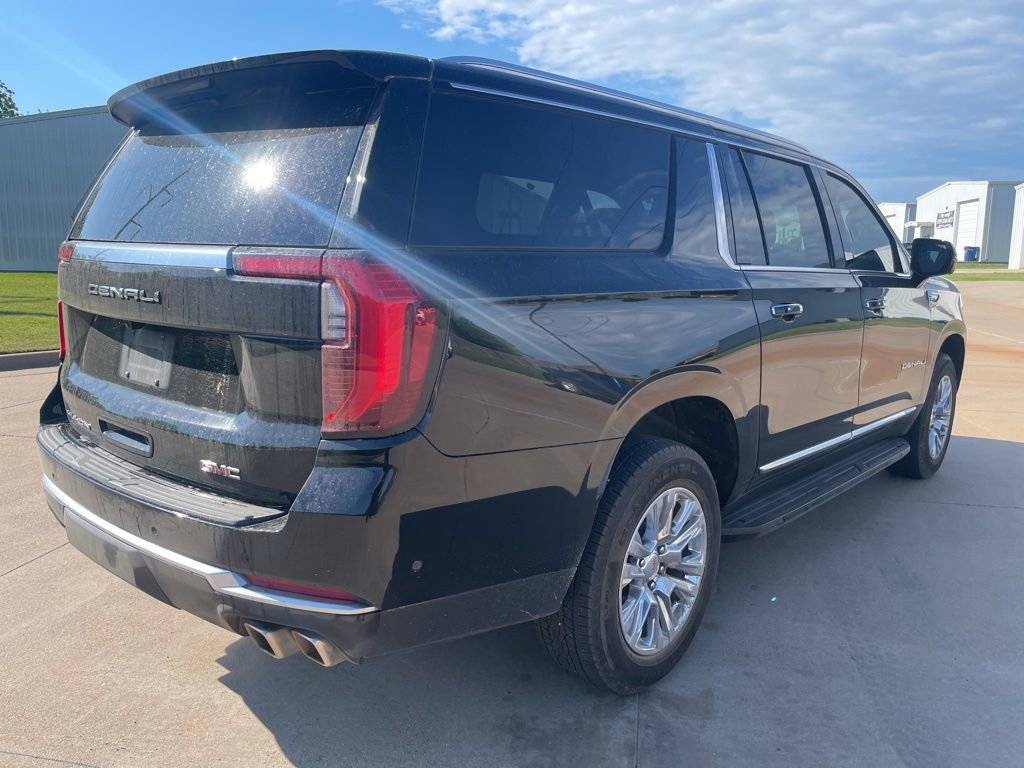 Used 2026 GMC Yukon XL Denali w/ LPO, Floor Liner Package AWD/4WD image 5