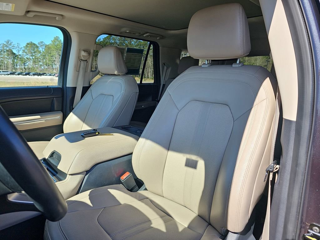 Used 2024 Ford Expedition Limited image 20