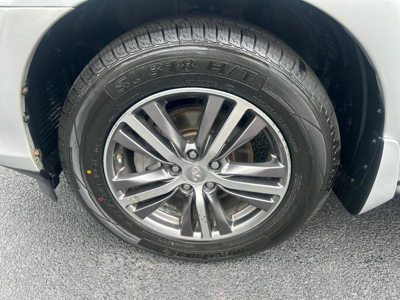 Used 2017 INFINITI QX60 Luxe AWD/4WD image 9