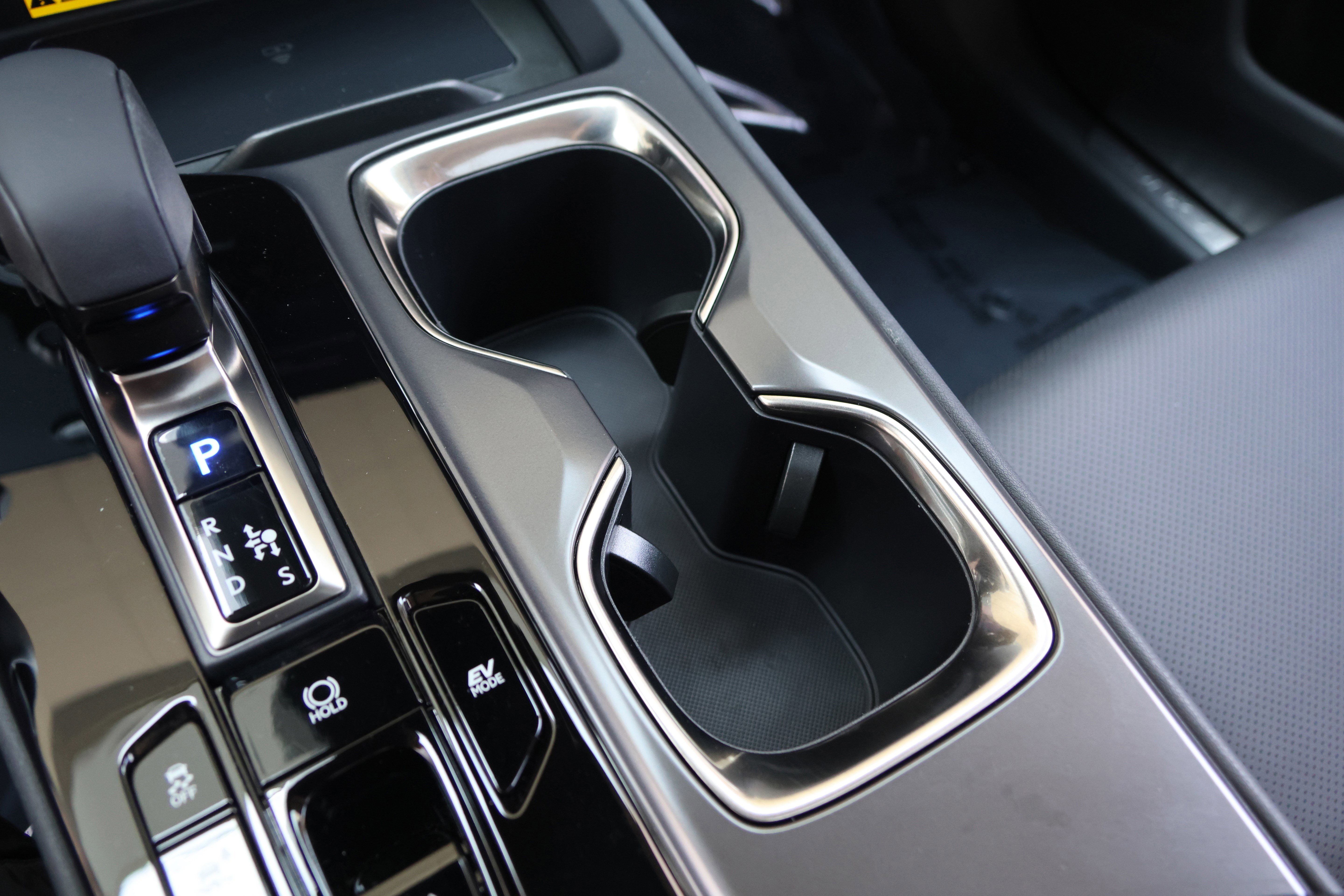 Used 2026 Lexus NX 350h AWD w/ Accessory Package (2T) image 32