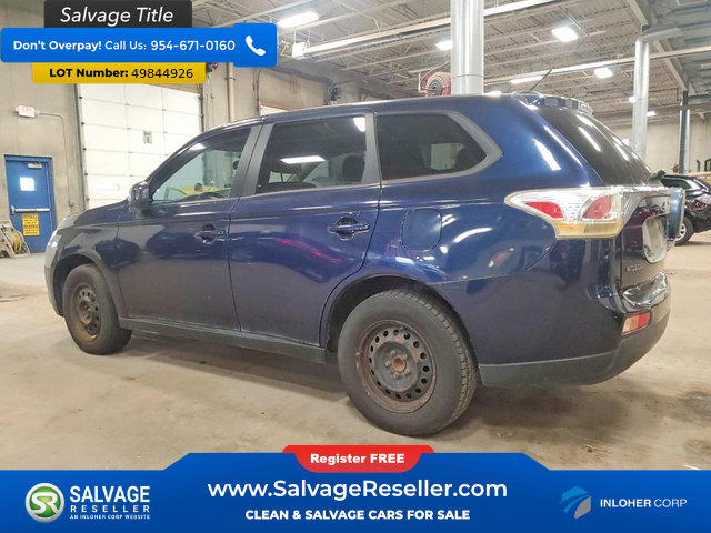 Used 2014 Mitsubishi Outlander ES FWD image 3