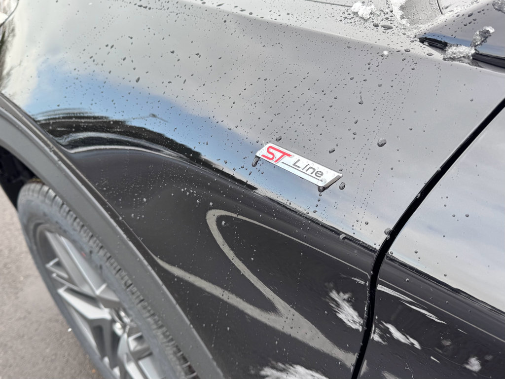 New 2026 Ford Explorer ST-Line w/ ST-Line Street Pack image 6