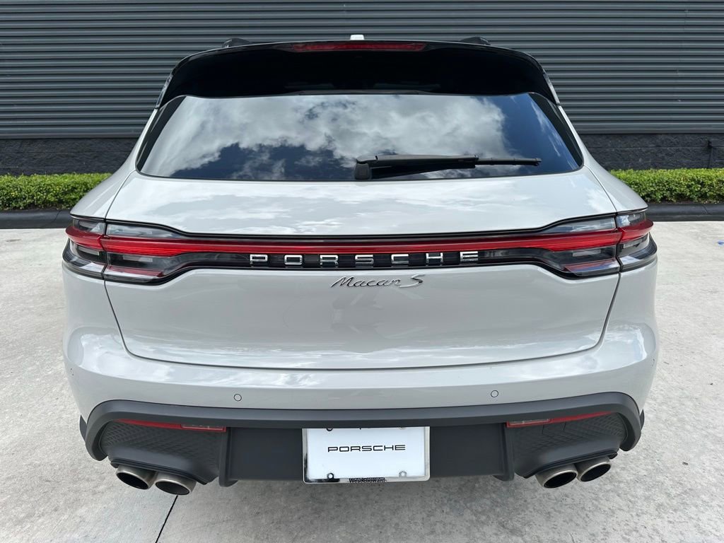 Certified 2023 Porsche Macan S image 12