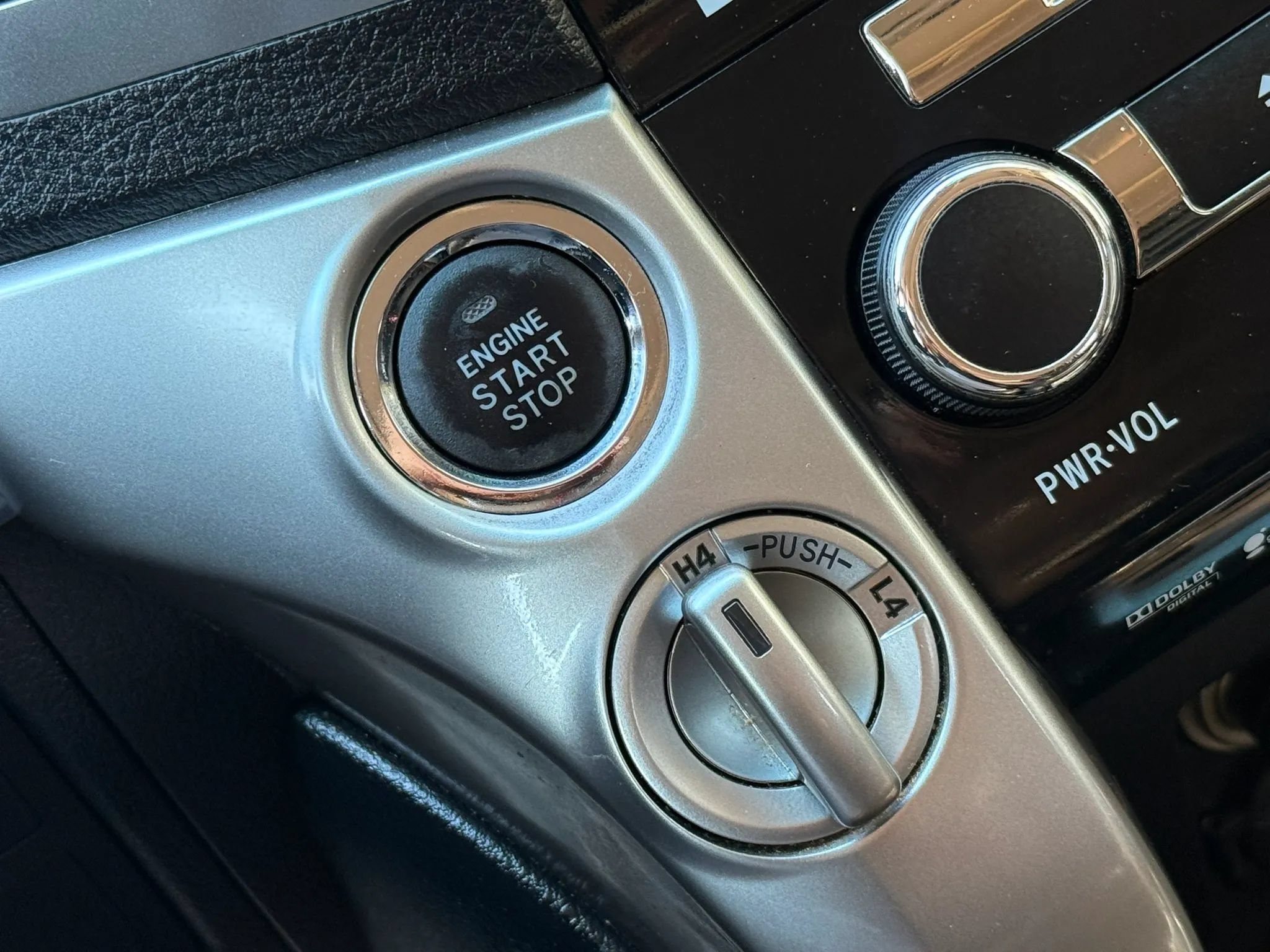Used 2014 Toyota Land Cruiser AWD/4WD image 31