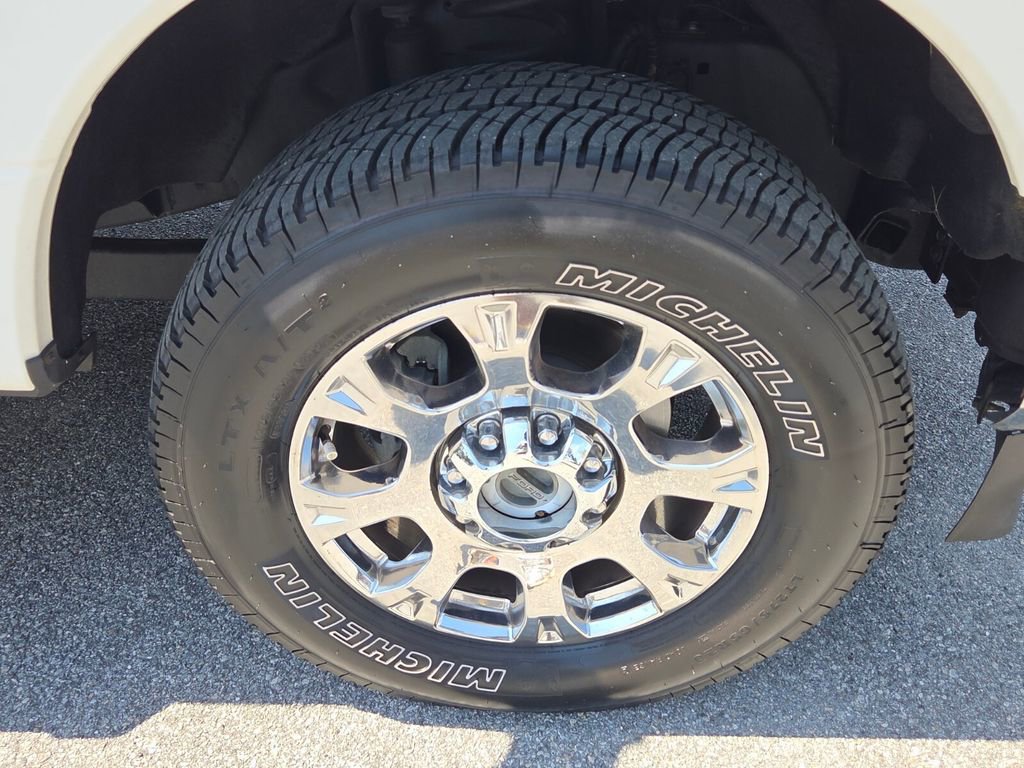 Used 2021 Ford F250 Lariat w/ Lariat Ultimate Package image 15