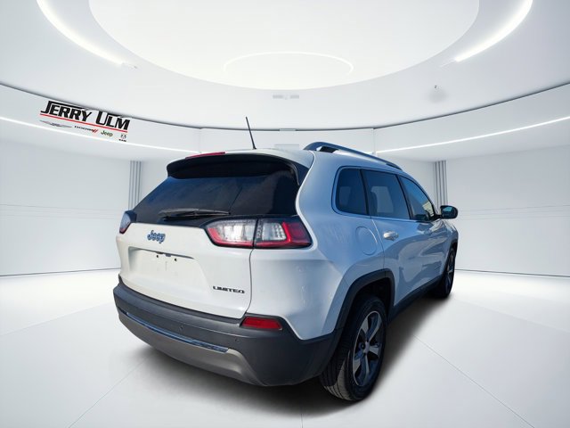 Used 2019 Jeep Cherokee Limited image 3