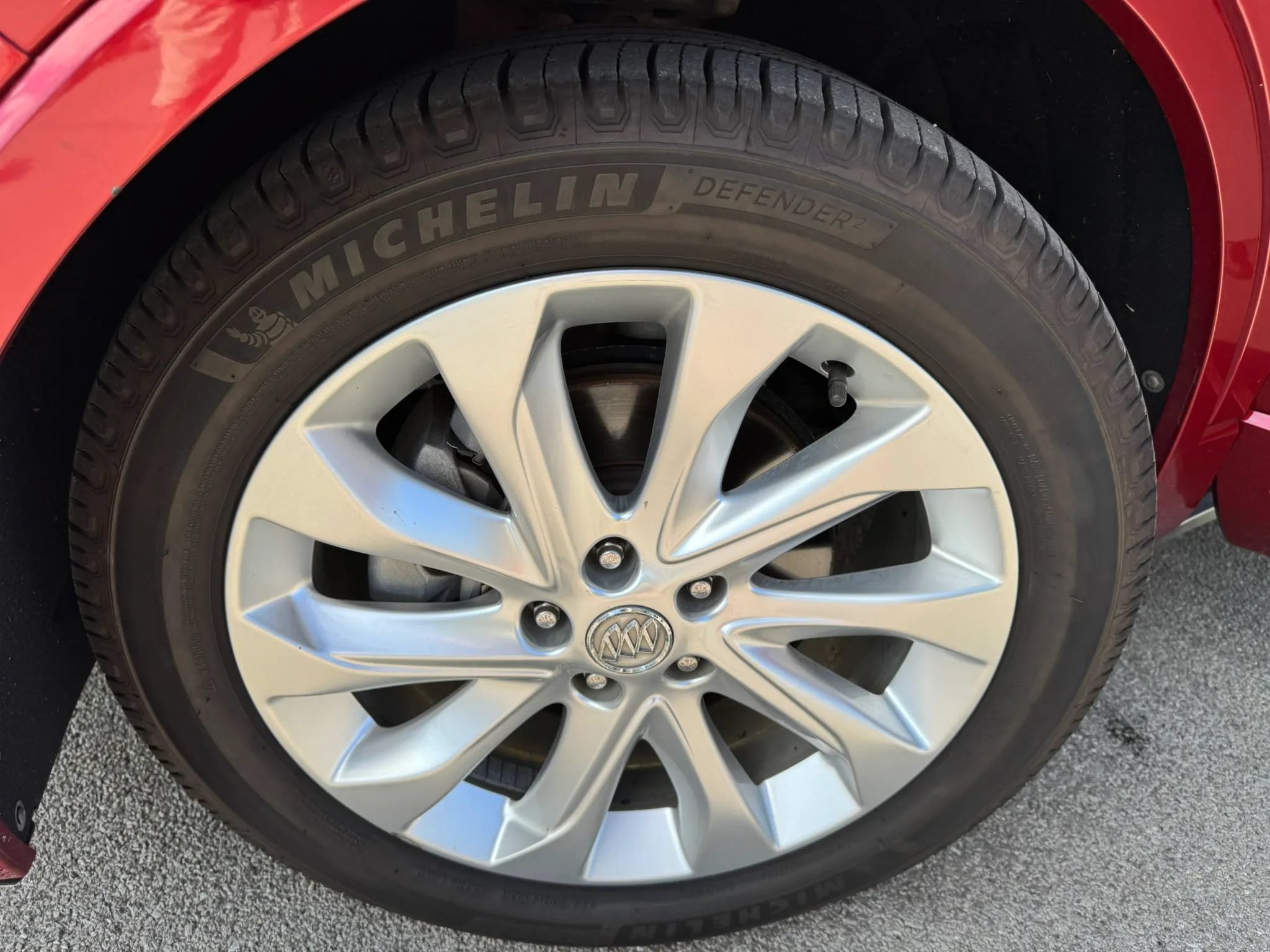 Used 2018 Buick Envision Premium w/ Driver Confidence Package AWD/4WD image 29