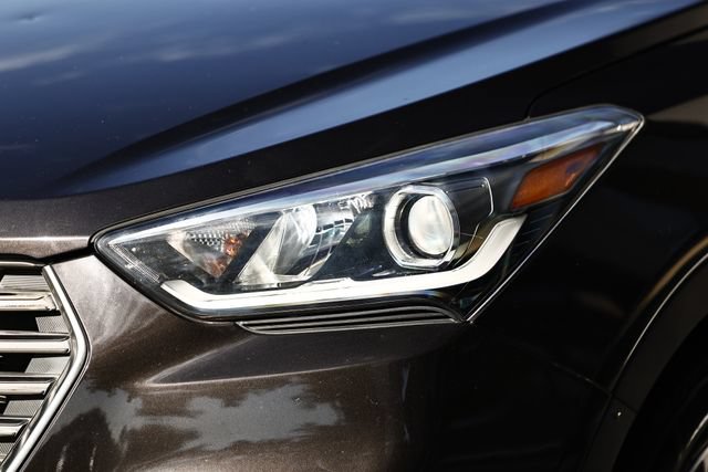 Used 2018 Hyundai Santa Fe SE w/ SE Premium Package 02 FWD image 12