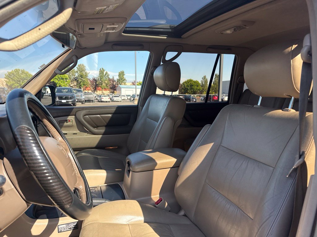 Used 2000 Toyota Land Cruiser AWD/4WD image 9