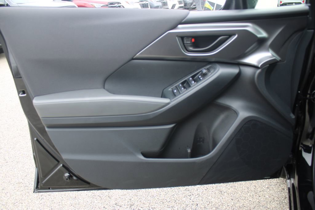 Used 2025 Subaru Impreza 2.0i image 9