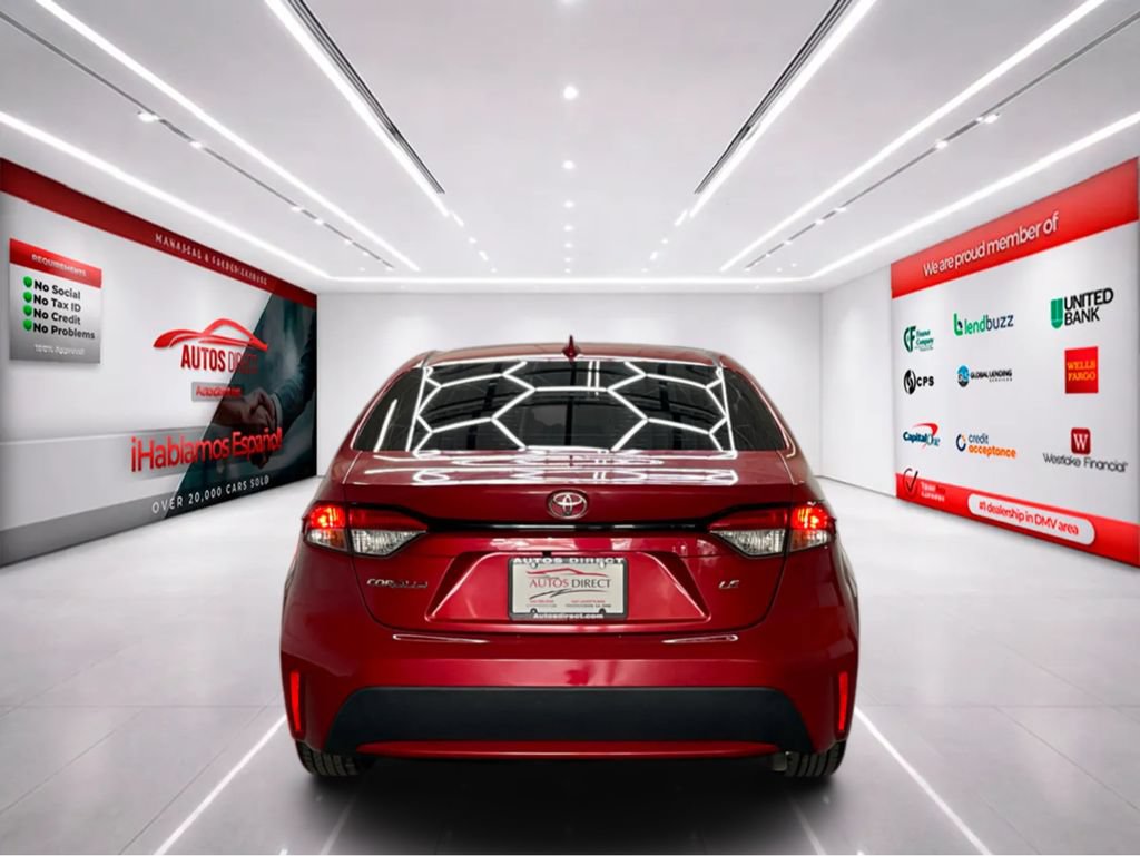 Used 2021 Toyota Corolla LE FWD image 6