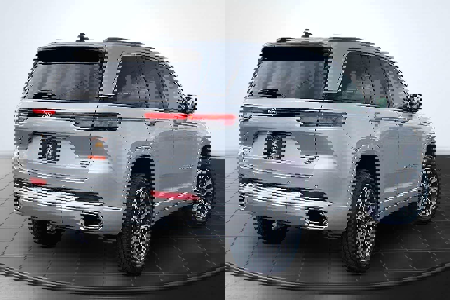 Used 2024 Jeep Grand Cherokee Overland image 23