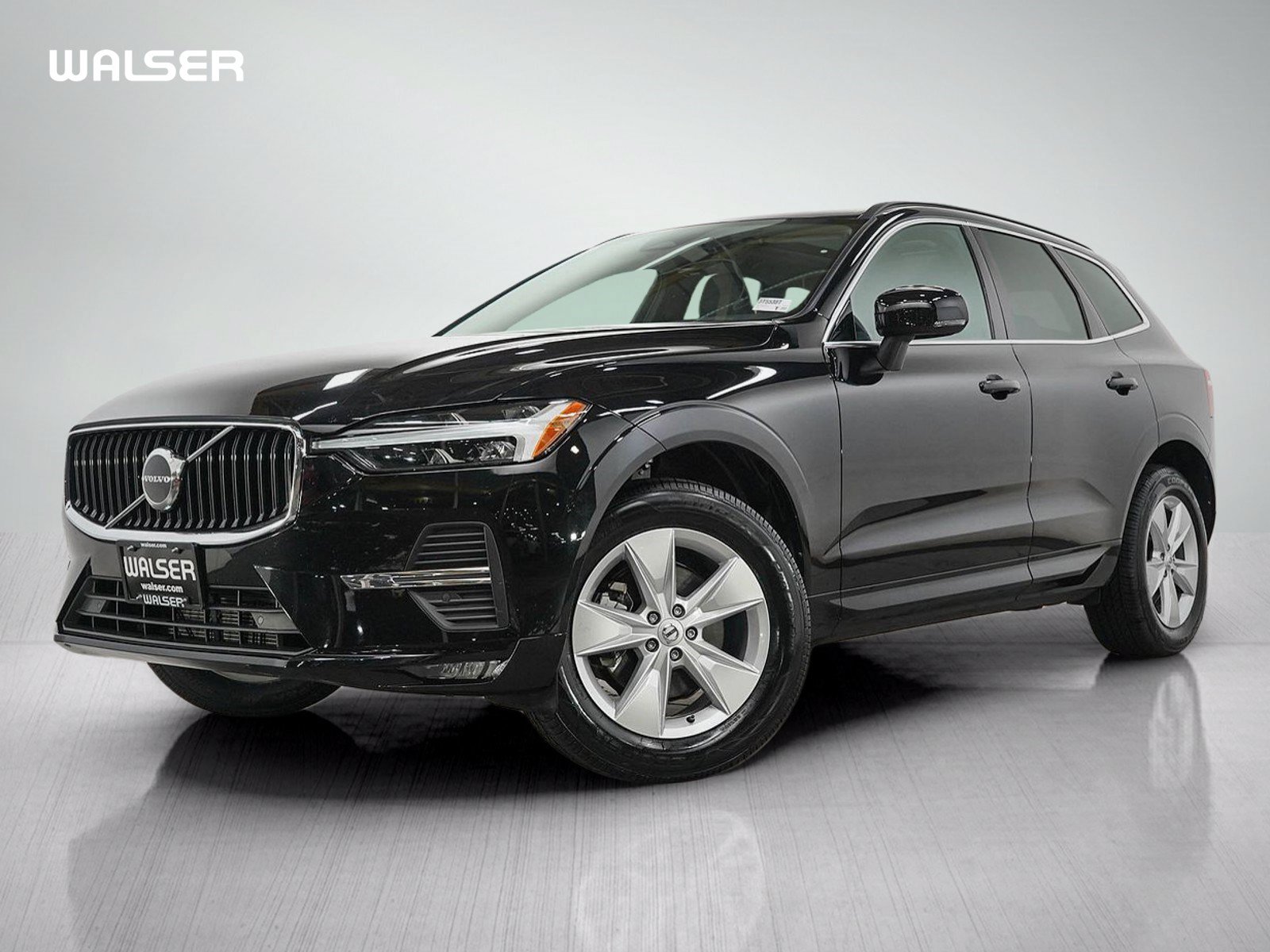 Used 2022 Volvo XC60 B5 Momentum