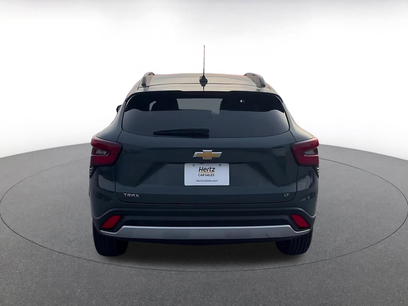 Used 2025 Chevrolet Trax LT image 12