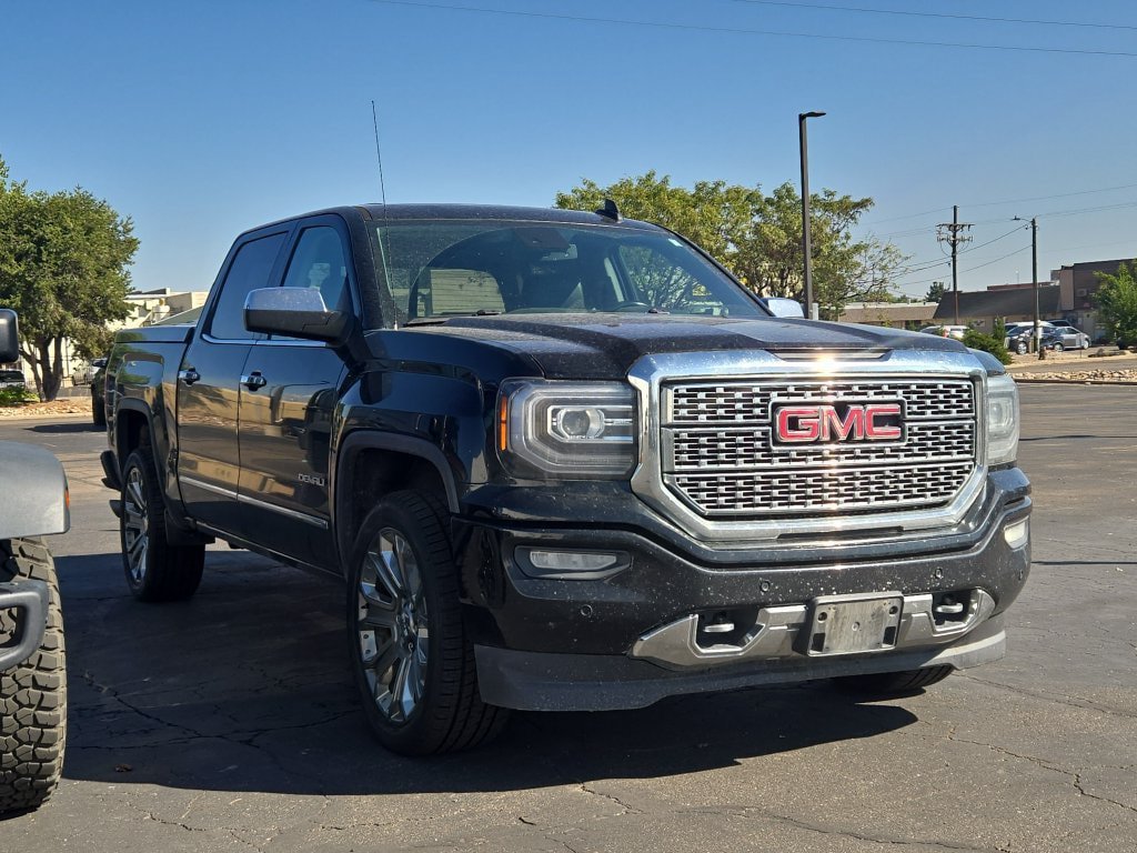 Used 2017 GMC Sierra 1500 Denali w/ Denali Ultimate Package AWD/4WD image 3