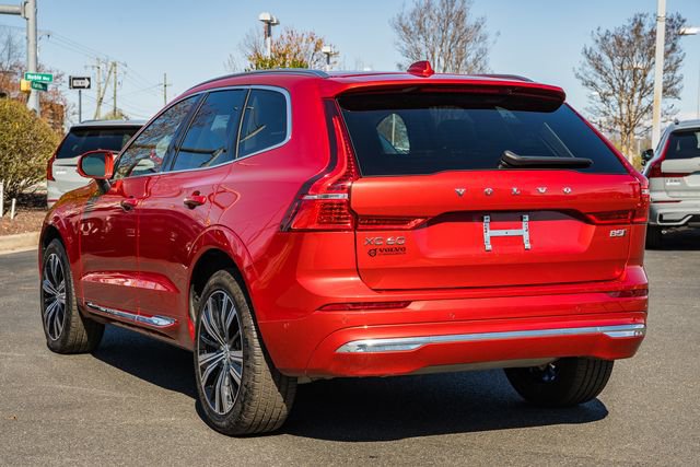Certified 2023 Volvo XC60 B5 Plus w/ Climate Package image 5