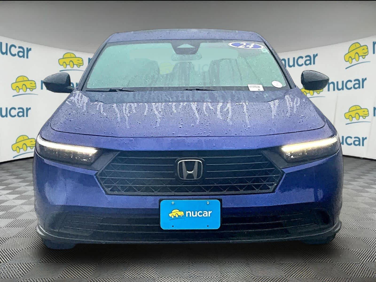 Used 2024 Honda Accord Sport image 2