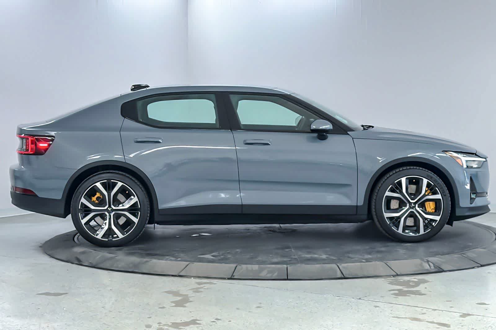 Used 2021 Polestar Polestar 2 w/ Performance Package AWD/4WD image 8