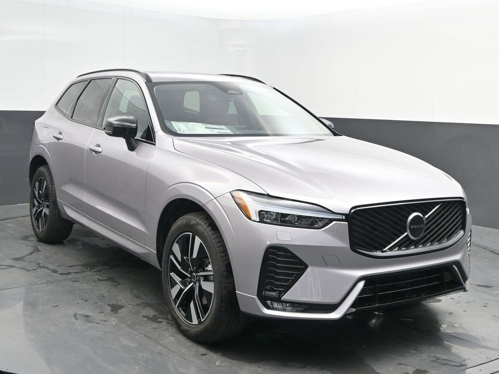 New 2026 Volvo XC60 B5 Core w/ Climate Package