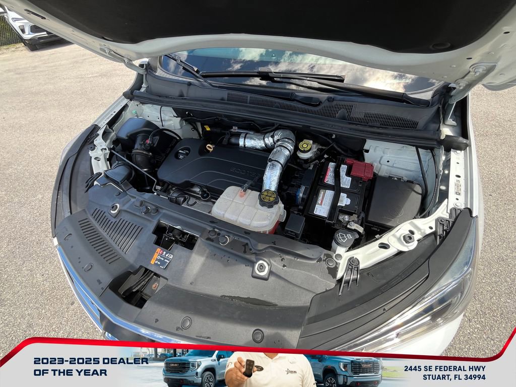 Used 2019 Buick Encore Essence w/ Experience Buick Package FWD image 22