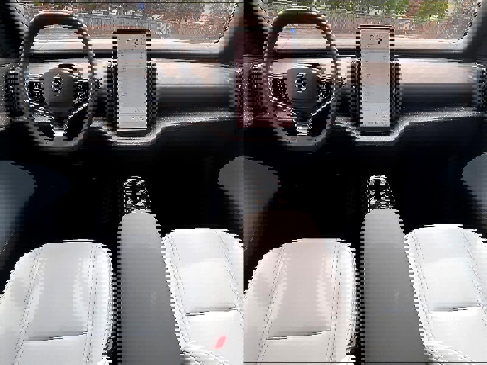 New 2026 Volvo EX30 Ultra w/ Protection Package Premier image 7