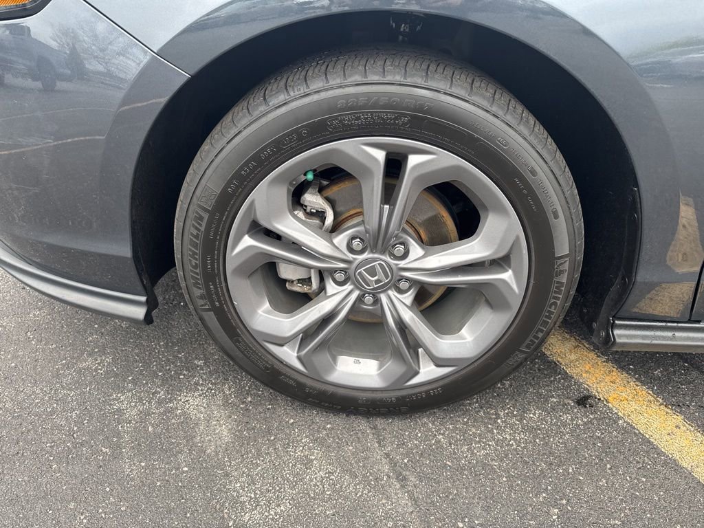 Certified 2024 Honda Accord EX image 11