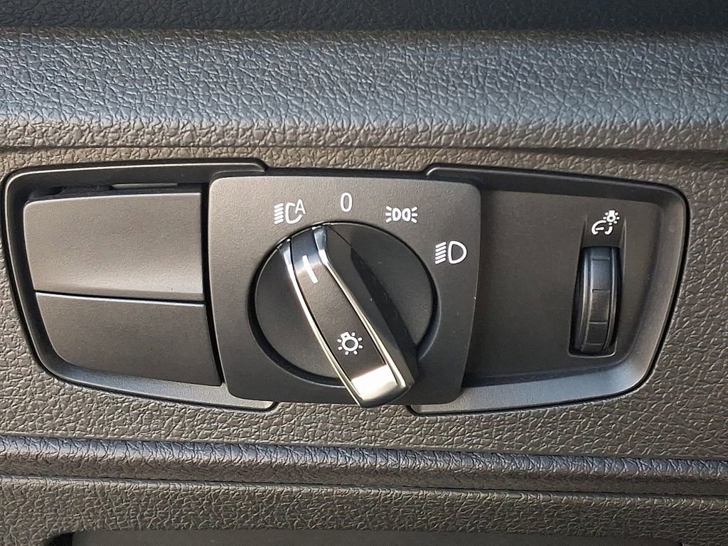 Used 2017 BMW M240i xDrive Coupe image 25