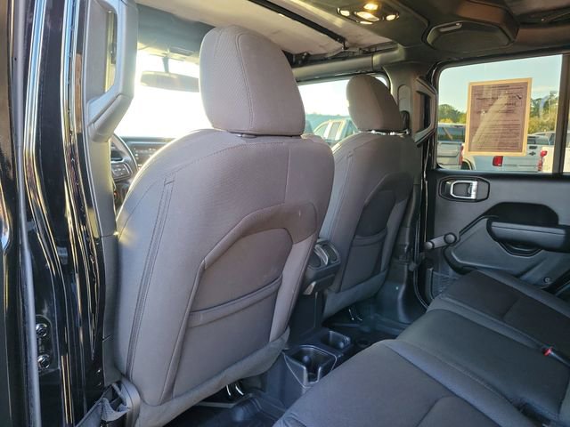 Used 2023 Jeep Gladiator Sport image 13
