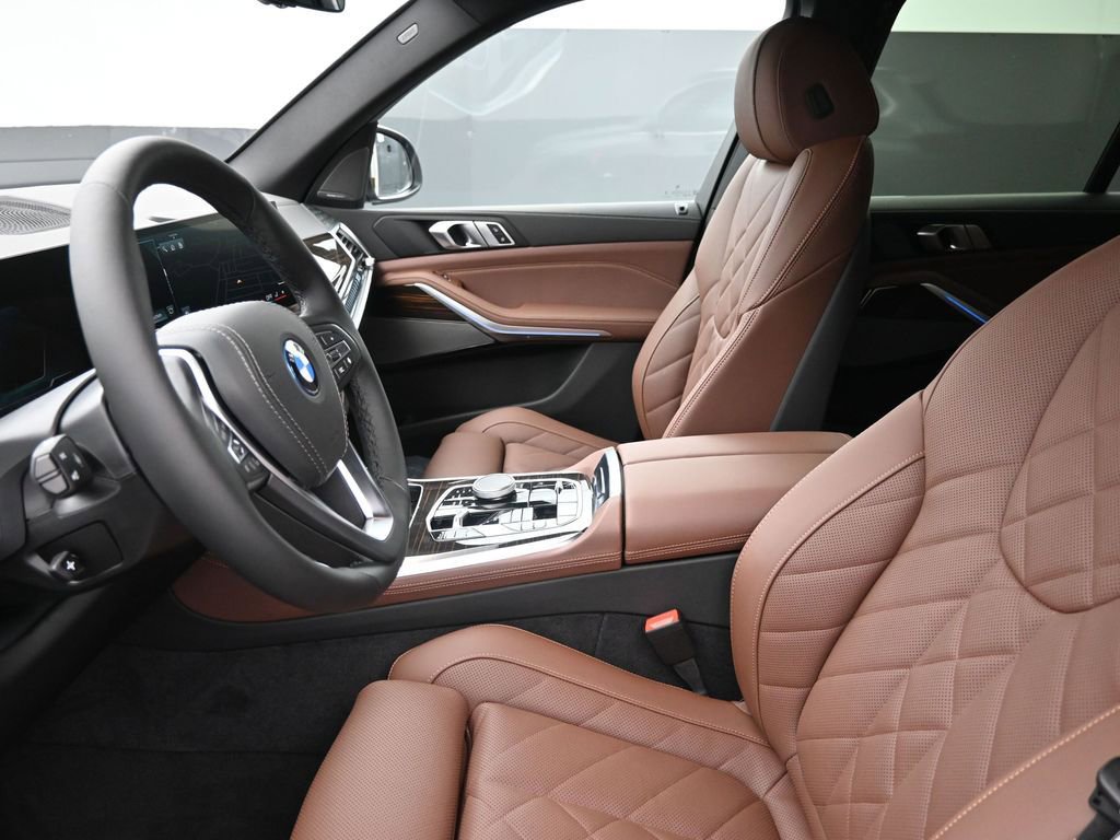 New 2026 BMW X5 xDrive50e AWD/4WD image 12