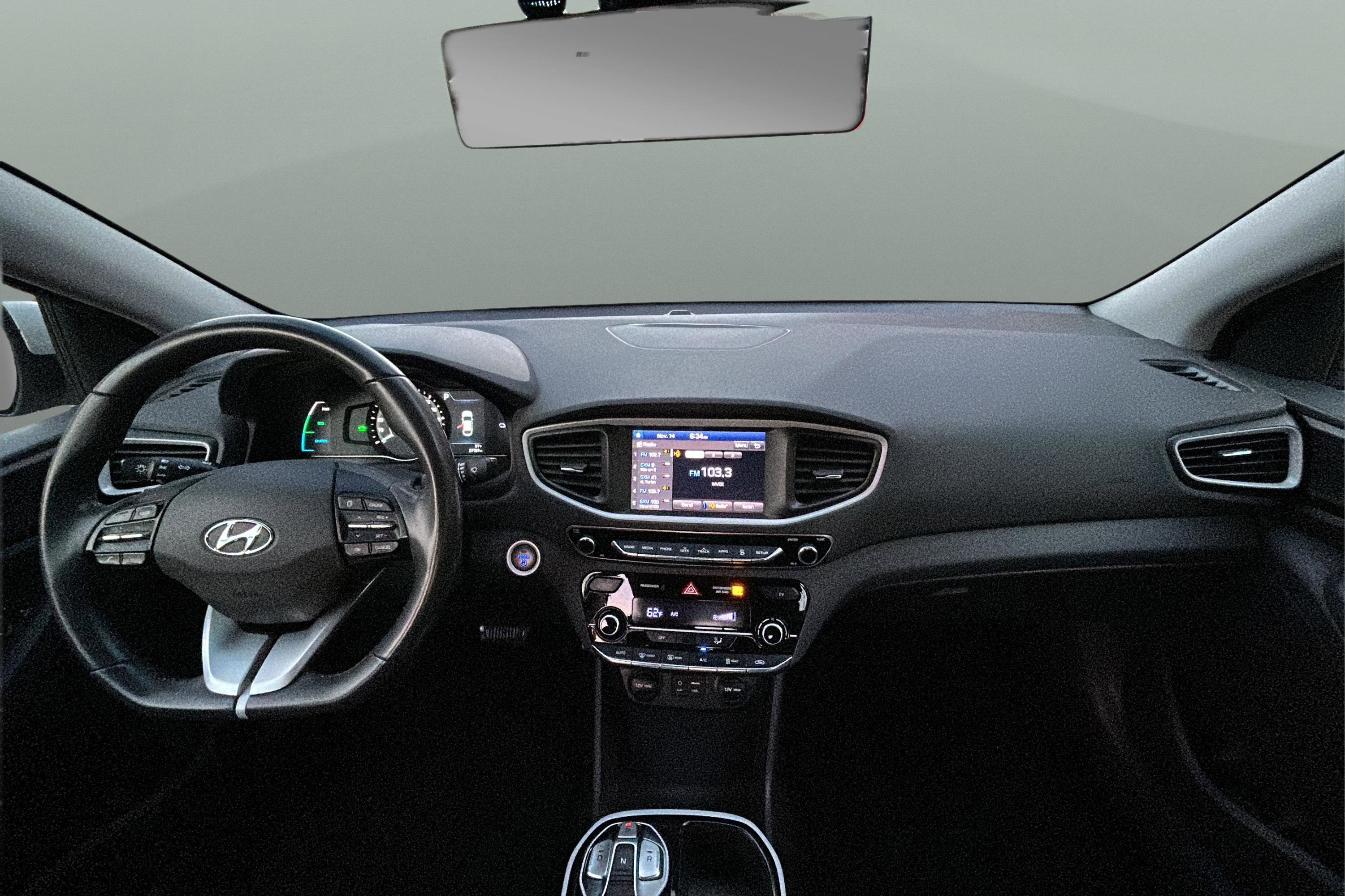 Used 2019 Hyundai Ioniq Electric FWD image 18