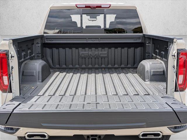 Used 2026 GMC Sierra 1500 AT4 w/ AT4 Premium Package image 6