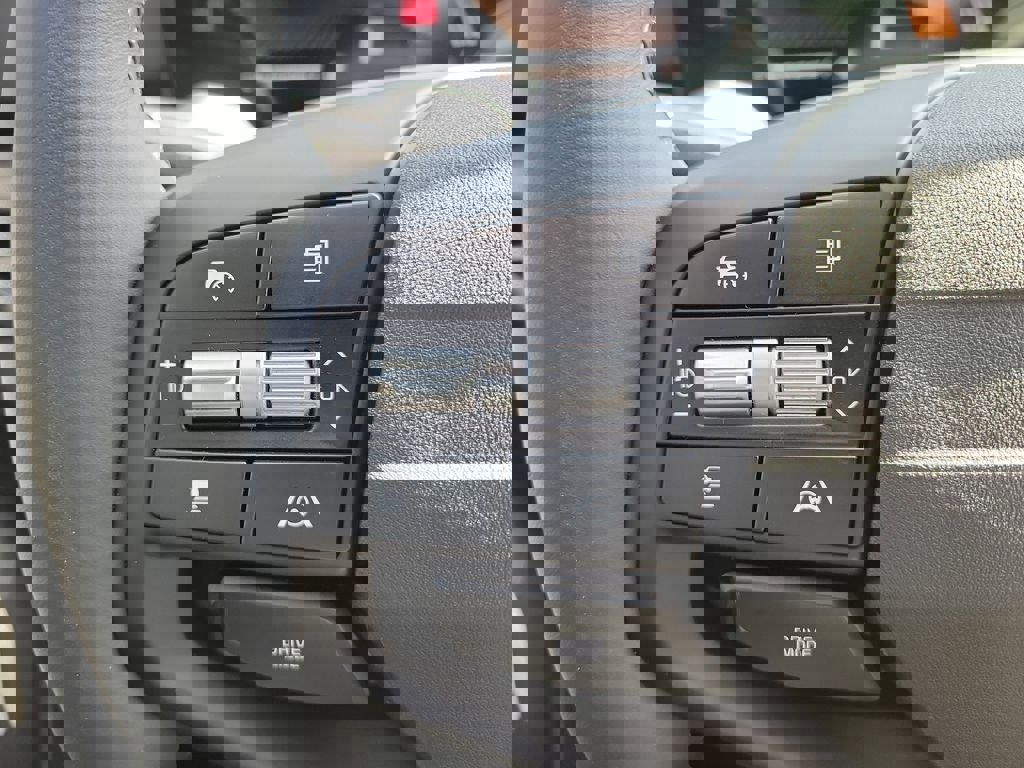 New 2026 Kia Sportage EX w/ EX Panorama Roof Package image 28