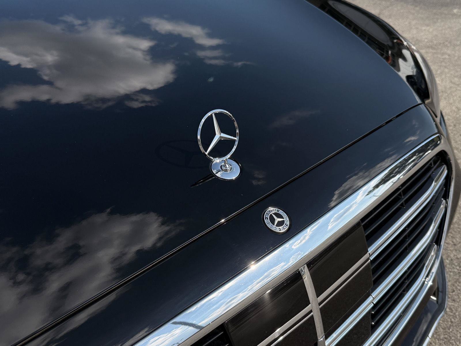 Used 2022 Mercedes-Benz S 500 4MATIC image 4