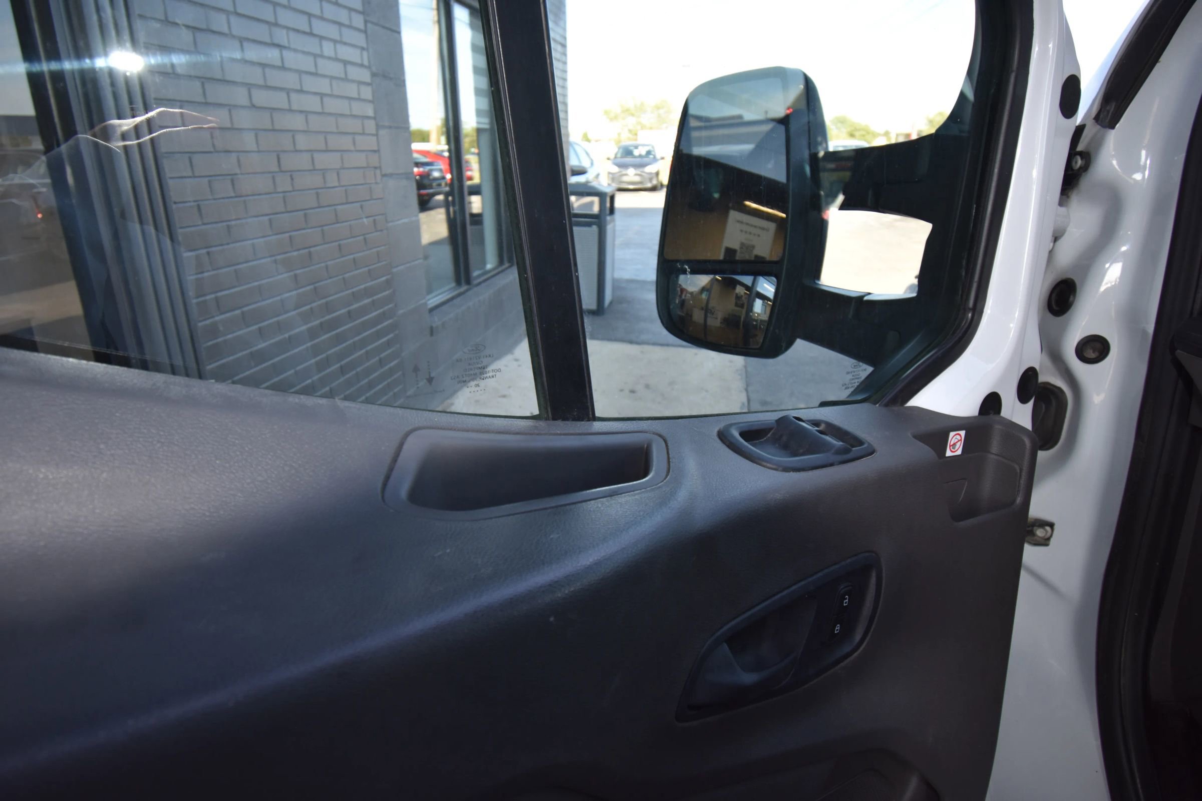 Used 2020 Ford Transit 250 148 High Roof Extended AWD image 8