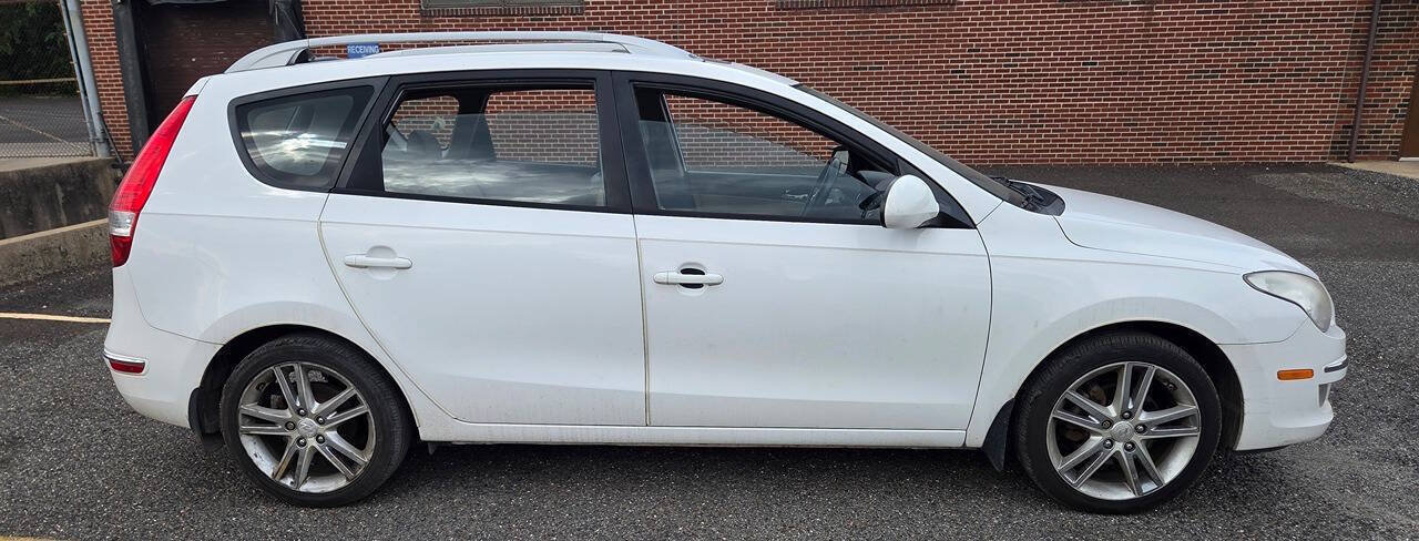 Used 2012 Hyundai Elantra FWD image 5