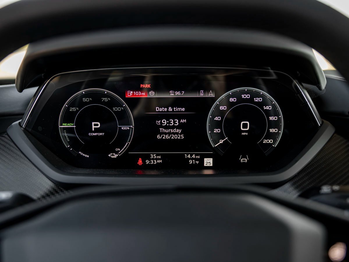 New 2025 Audi S e-tron GT Prestige image 16