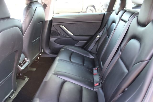Used 2020 Tesla Model 3 Long Range image 27
