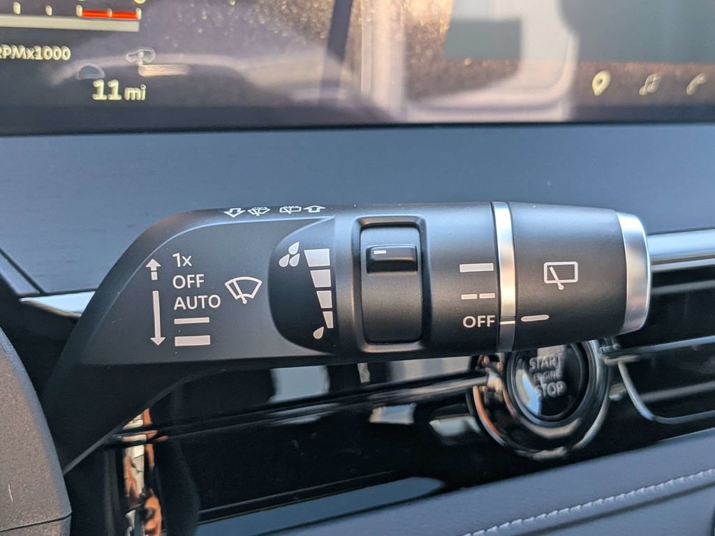 New 2027 INFINITI QX80 Sensory AWD/4WD image 32