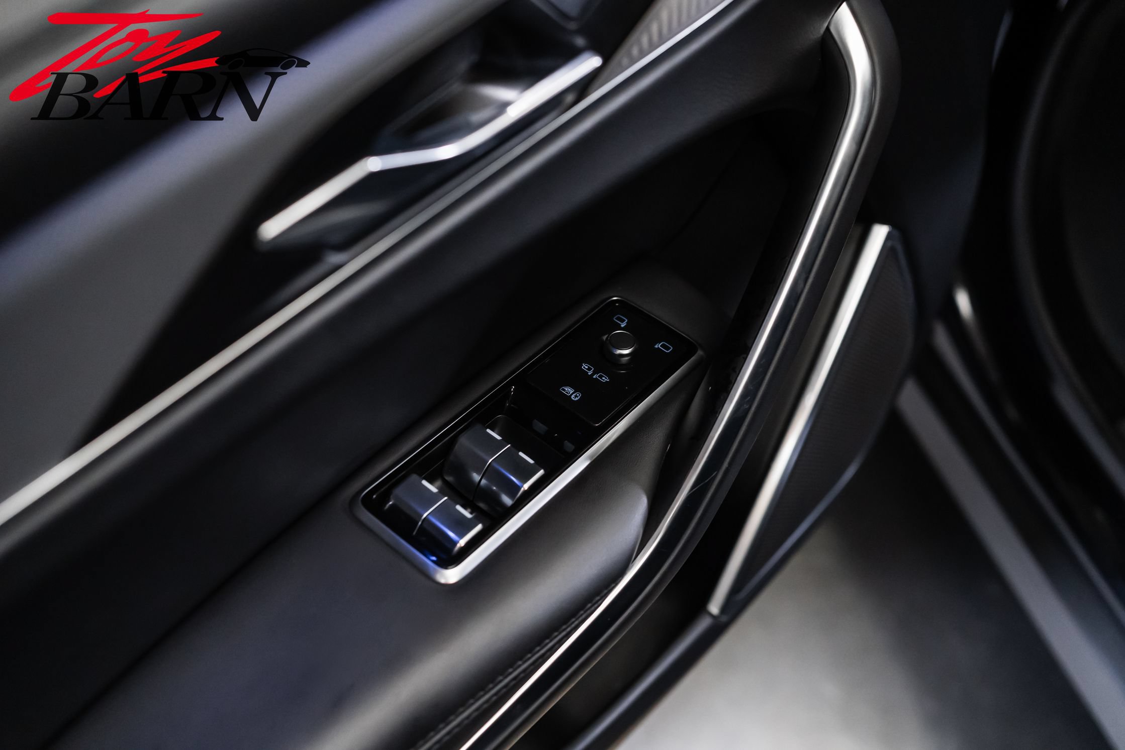 Used 2021 Jaguar F-PACE SVR AWD/4WD image 20