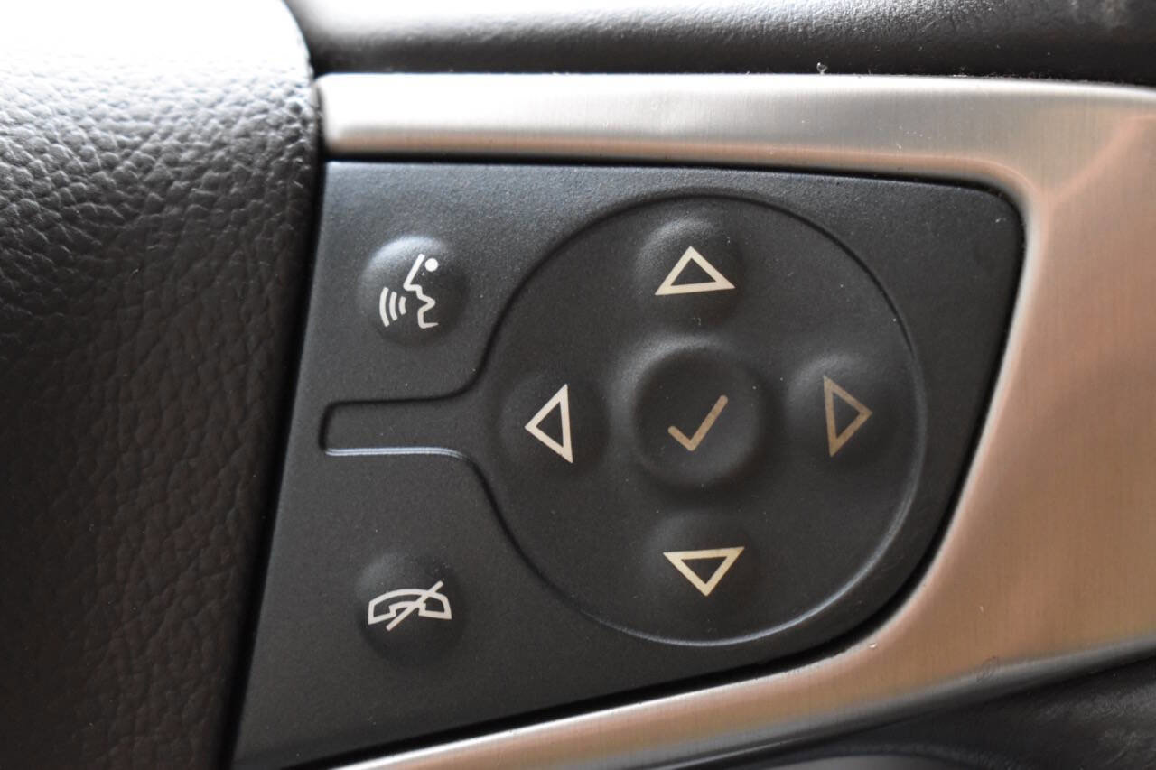 Used 2015 GMC Sierra 3500 Denali w/ Duramax Plus Package image 58