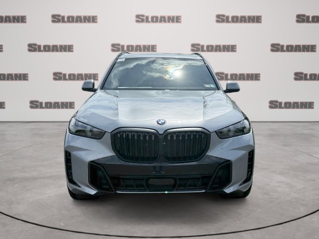 New 2026 BMW X5 xDrive40i w/ M Sport Package AWD/4WD image 8