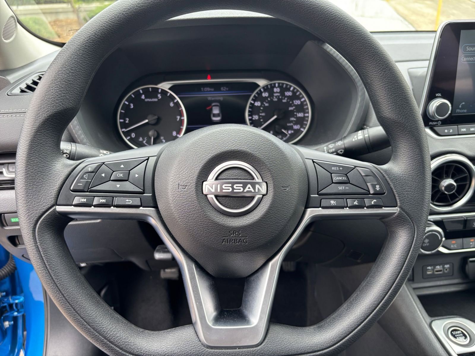 Used 2025 Nissan Sentra SV FWD image 25