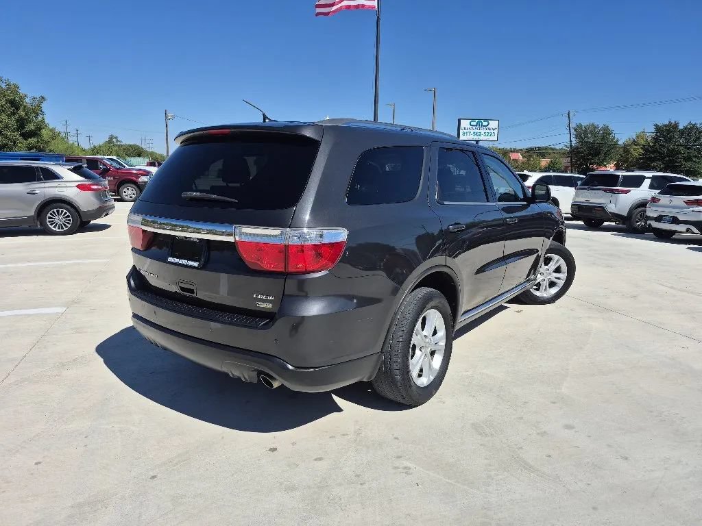 Used 2011 Dodge Durango Crew RWD image 6