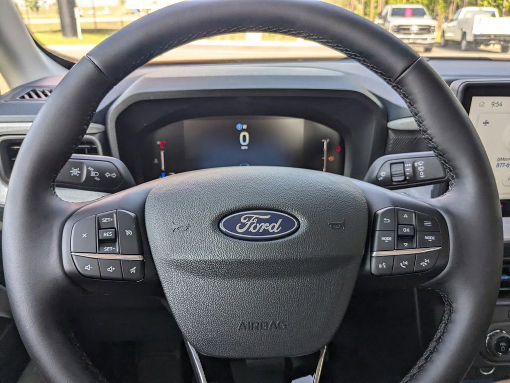 New 2025 Ford Maverick XLT w/ XLT Luxury Package image 30