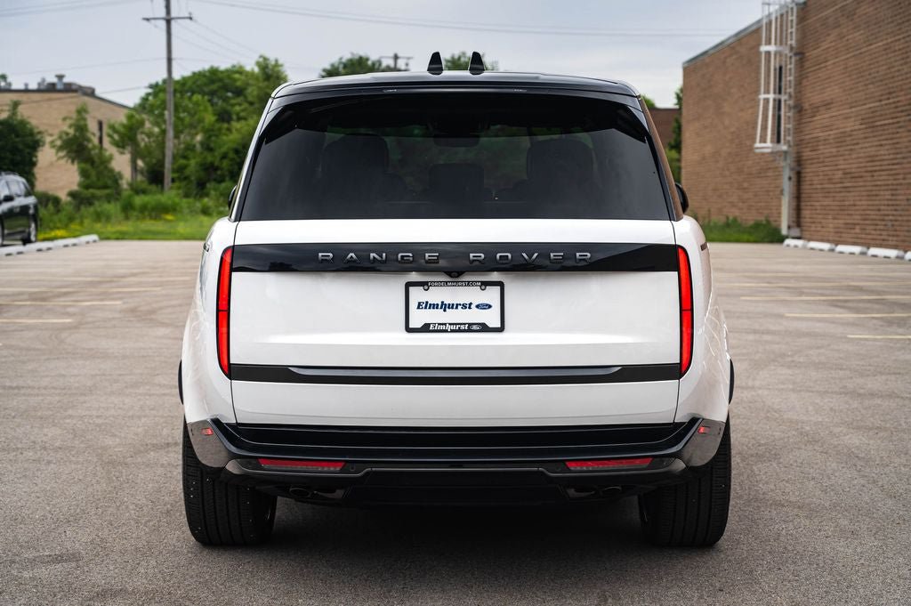 Used 2024 Land Rover Range Rover SE AWD/4WD image 5