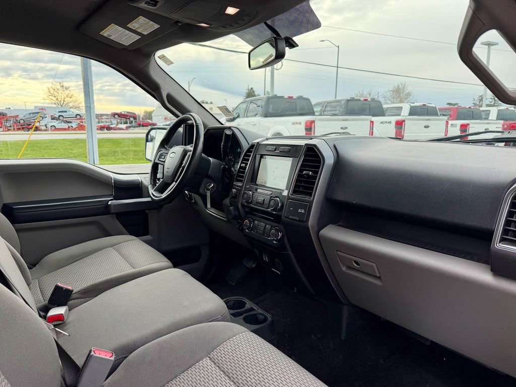 Used 2017 Ford F150 XLT w/ Equipment Group 302A Luxury image 20