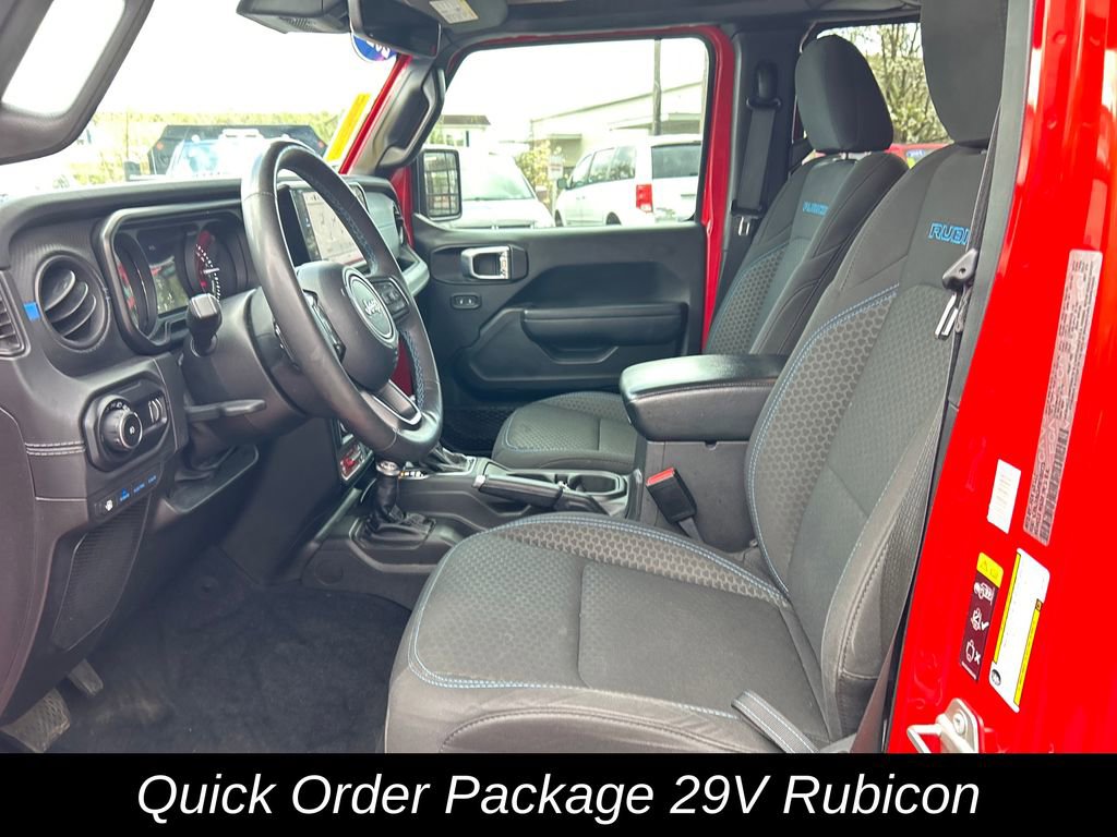 Used 2024 Jeep Wrangler Unlimited Rubicon 4xe w/ Technology Group AWD/4WD image 15